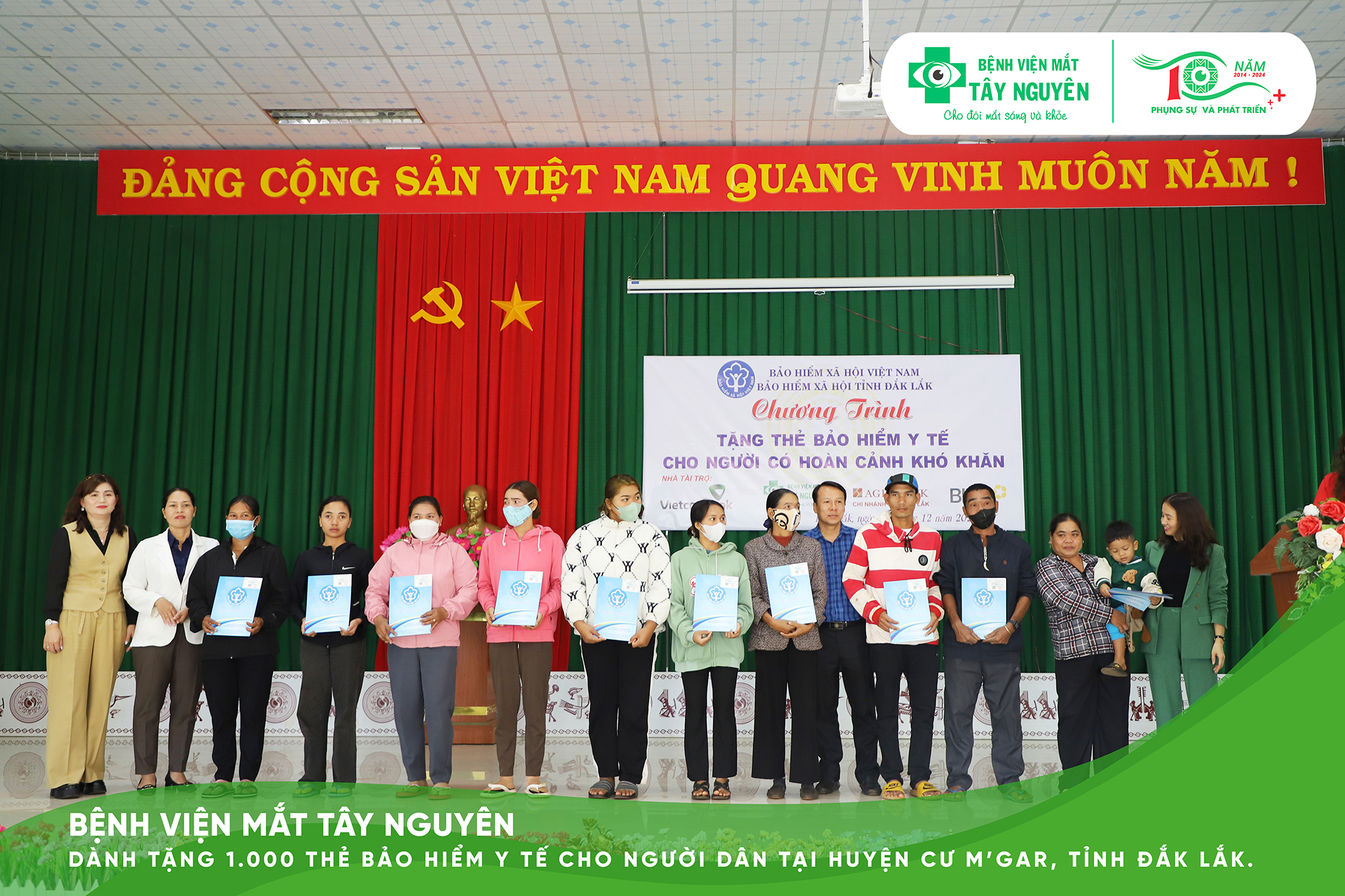 Nhân kỷ niệm 10 năm thành lập (2014 – 2024) BỆNH VIỆN MẮT TÂY NGUYÊN dành tặng 1.000 thẻ bảo hiểm y tế 
